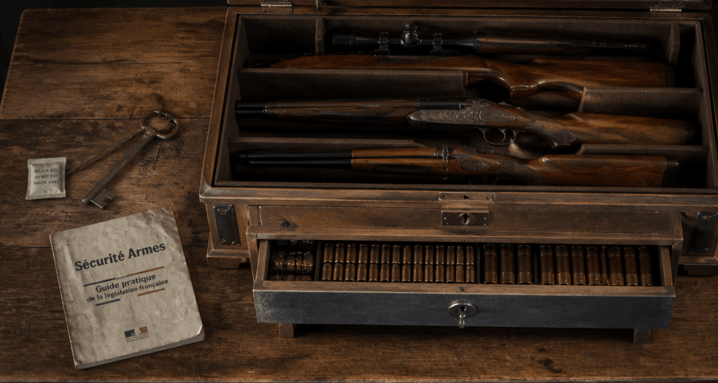 armoire à fusils ouverte sécurisée